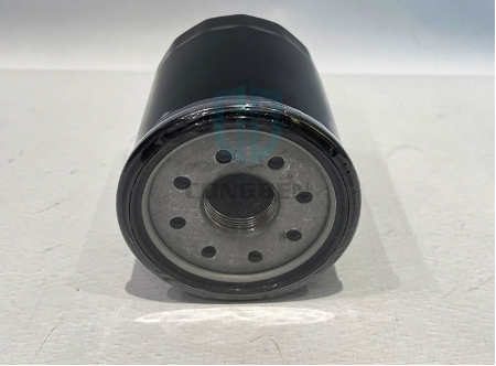 What are the technical features of an oil filter?